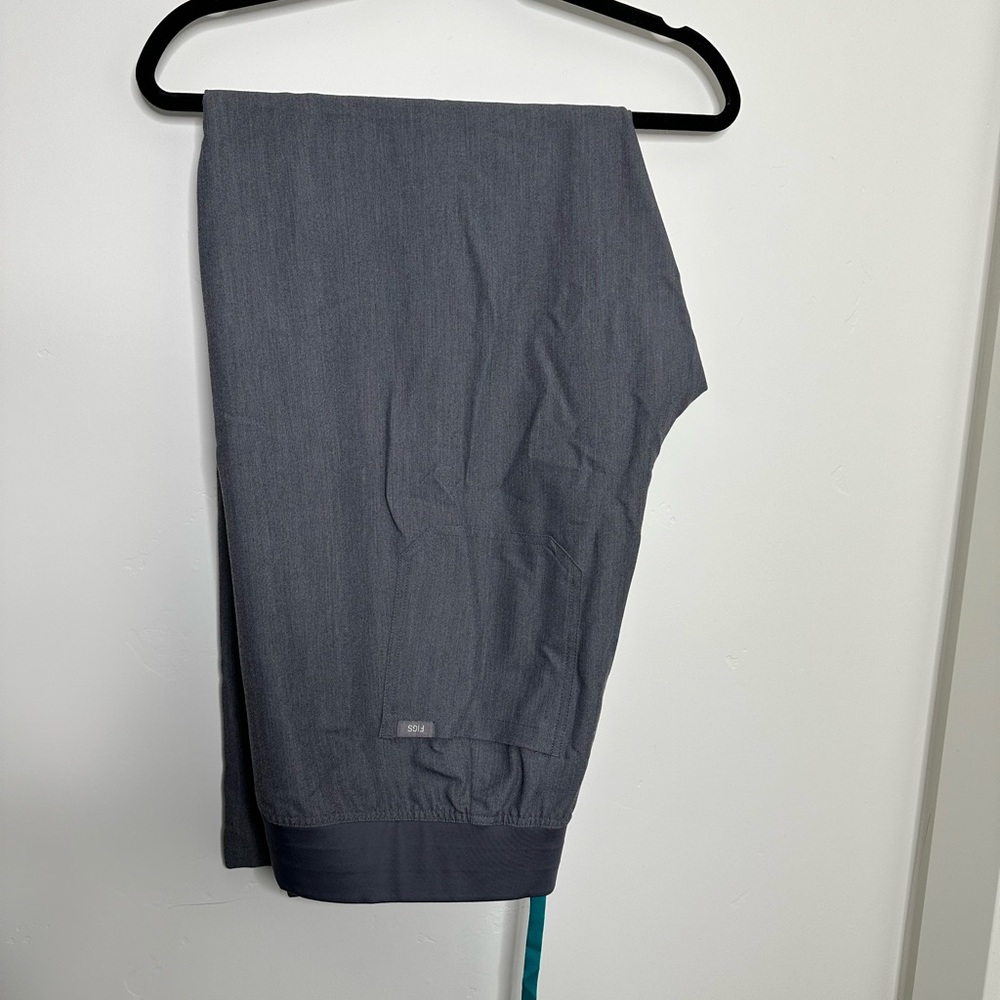FIGS Grey Livingston Scrub Pants XXL Tall
